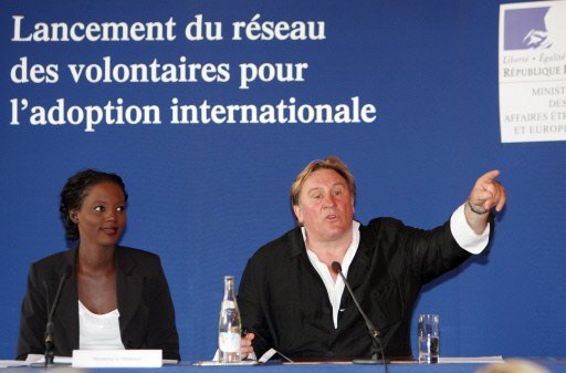 Mme Rama Yade et M. Gérard Depardieu le 28/07/08